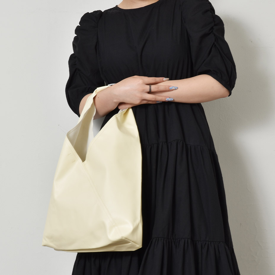 ȥ饤󥰥Хå [ NXL1990 ] SVEC / ٥å