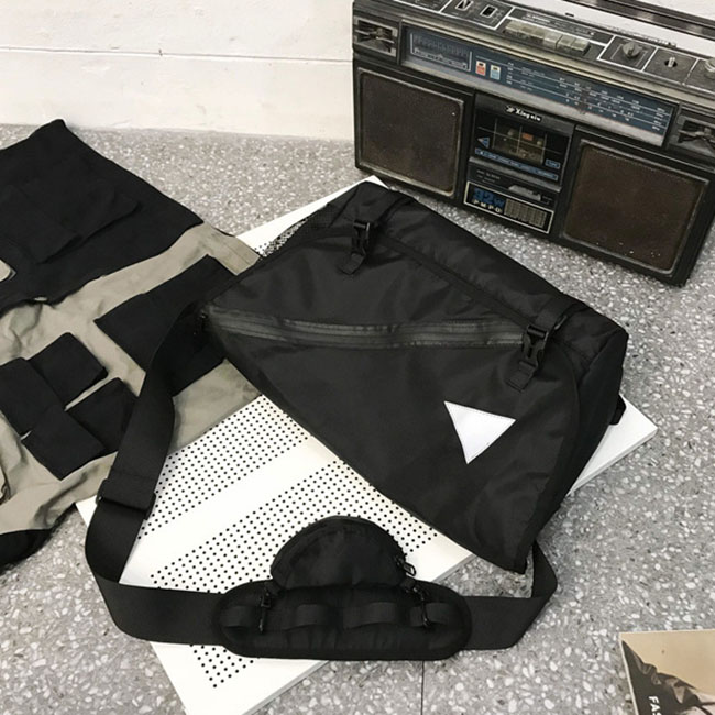 ߥ˥ݡդ å󥸥㡼Хå [ YALPG-0001 ]