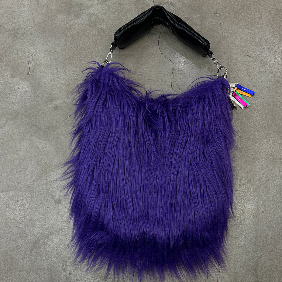 monster one shoulder [ cheek / ������ ] C25010