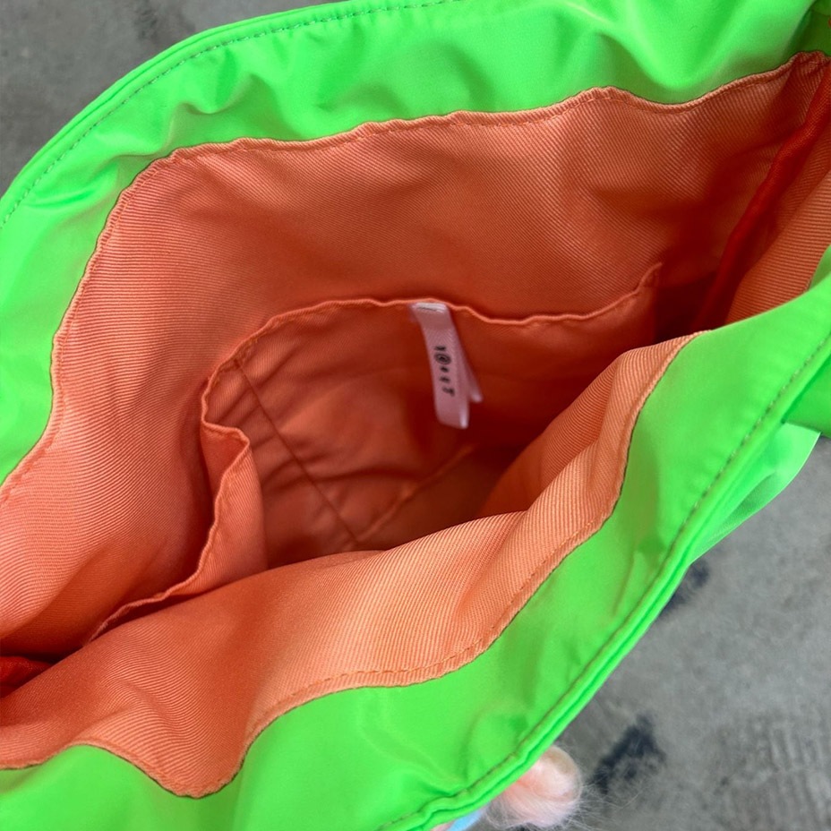 neon monster tote [ C24009 ] cheek / 