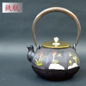 鉄瓶 鳥 白い鳥 バード 急須 やかん 鉄釜 湯沸かし 鉄急須 鉄器 送料