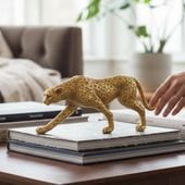 木に登るチーターのオブジェ 虎 ヒョウ 置物 動物 オーナメント