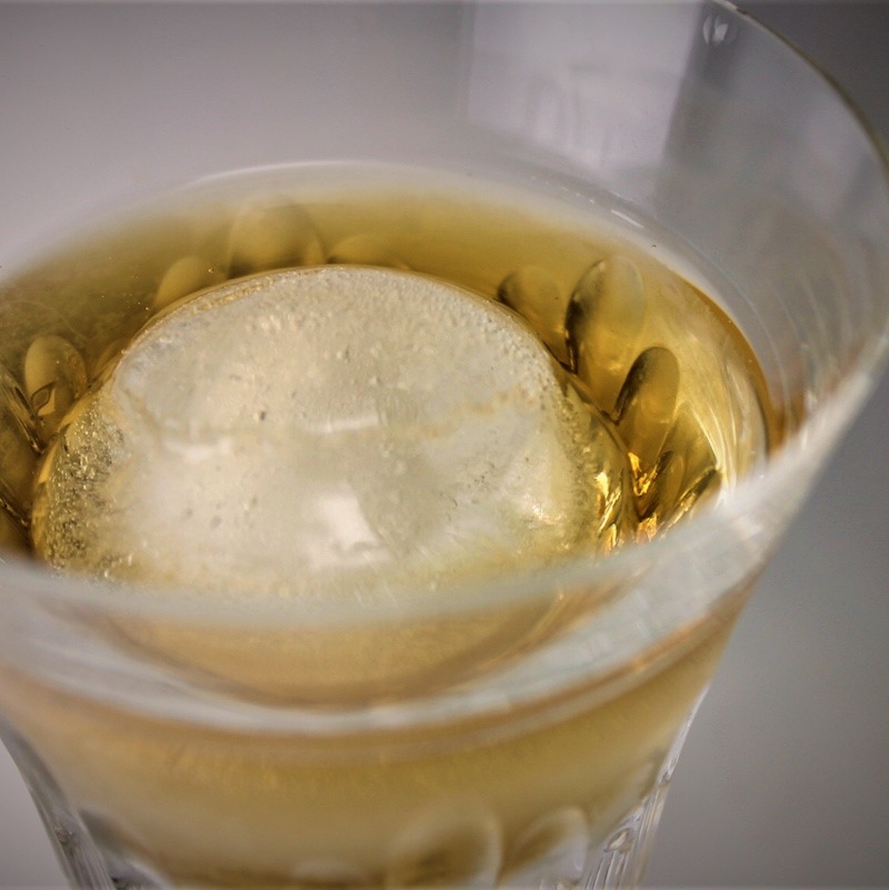 鶴鳴 Kakumei 10年古酒　Amarone cask finish 37度 720ml〈専用化粧箱付き〉