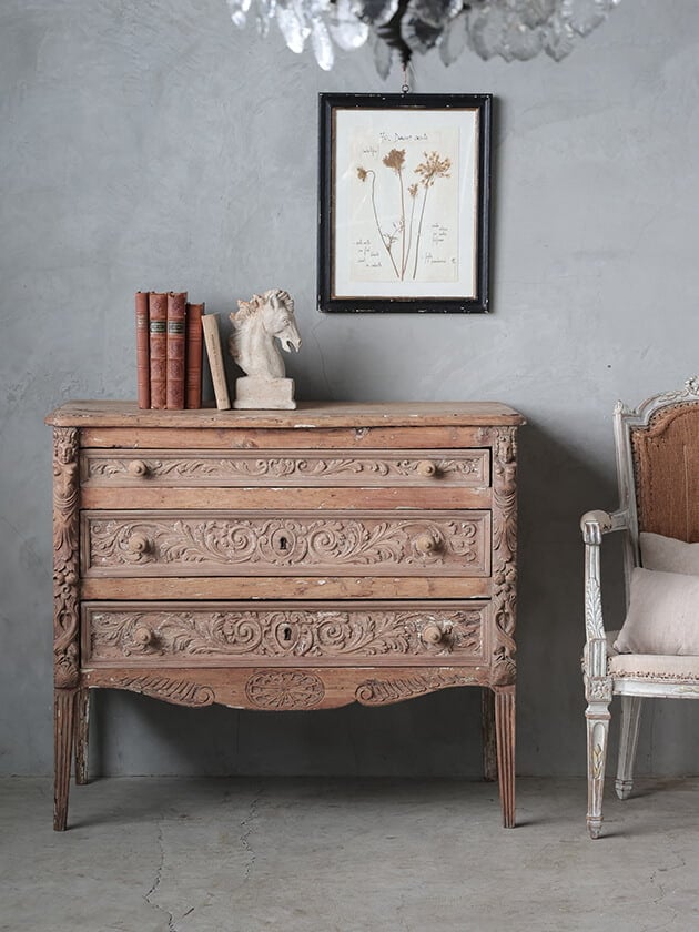 Gustavian Antique ウッドチェスト - サラグレース