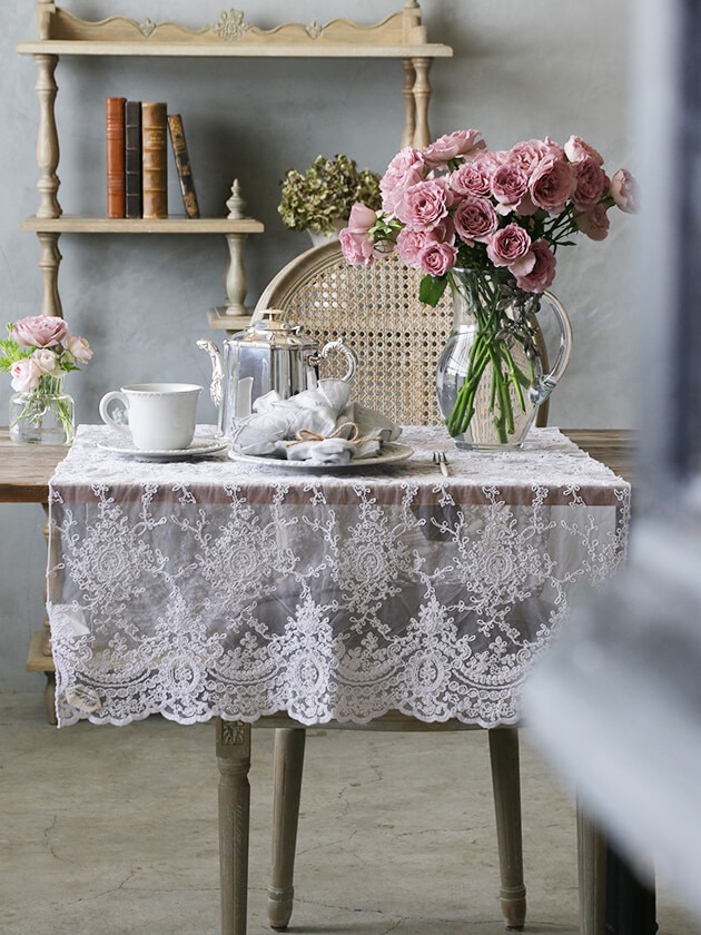 Chez moiテーブルランナーCorinzioライトグレー シェモア