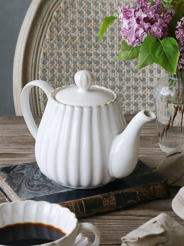 ティーポット Kali オフホワイト
