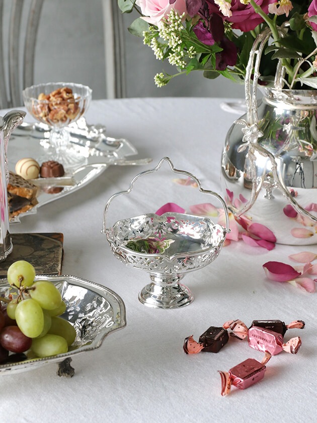 Royal Family シルバー バスケット Gia