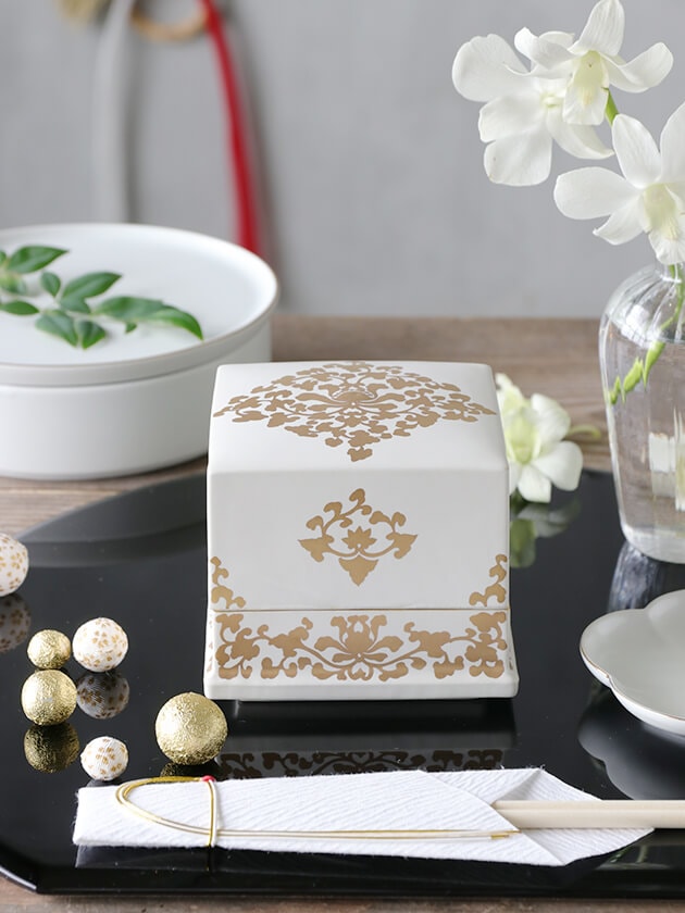 3.5寸正角小箱 ハーフマット金唐草