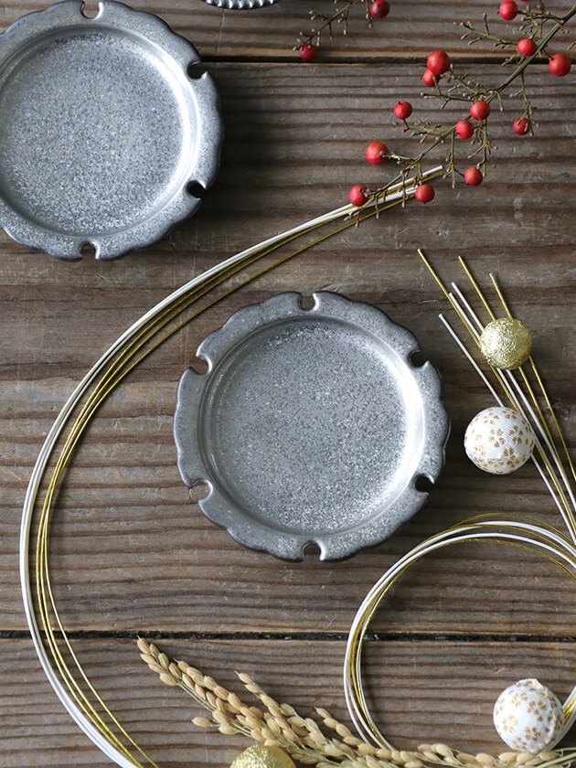 陶悦窯 雪輪皿10cm 黒柚子銀塗り