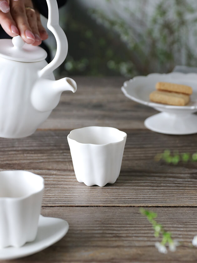 藤村佳澄カヌレ茶器 茶杯 ホワイト