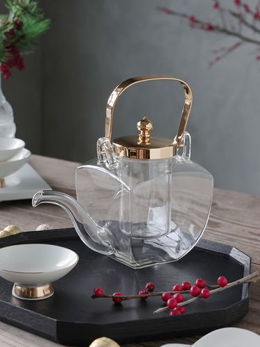 サラグレースの「ここにしかない」インテリア。フレンチ＆ヨーロピアン