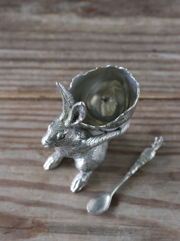 Pewterエッグスタンド＆スプーン キャリーRabbit
