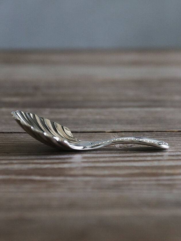 【T】フランクリン ハワード シェル型 銀製ティーキャディースプーン レトロ T】フランクリン ハワード シェル型 銀製ティーキャディースプーン レトロ