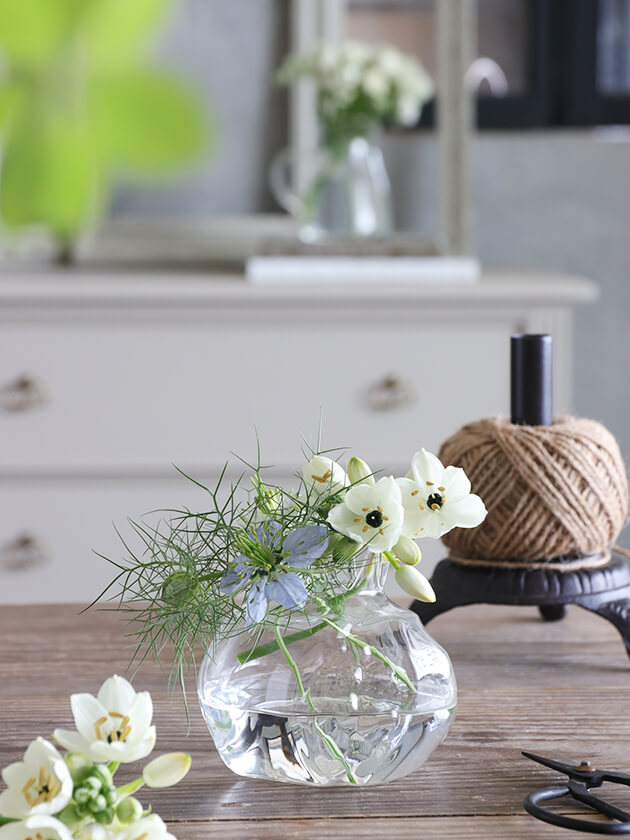 SOGA GLASS モノトーン 白黒ストライプ フリル フラワーベース SOGA GLASS モノトーン 白黒ストライプ フリル フラワーベース