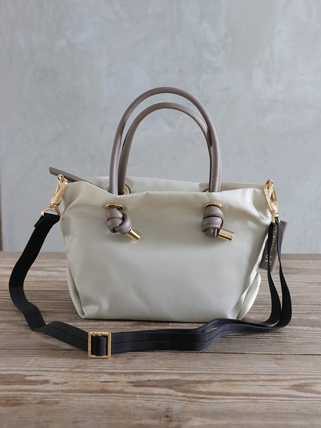 VIOLA d'ORO バッグ グレー ベージュ　Mサイズ VIOLA d'ORO バッグ グレー ベージュ Mサイズ VIOLAd'ORO