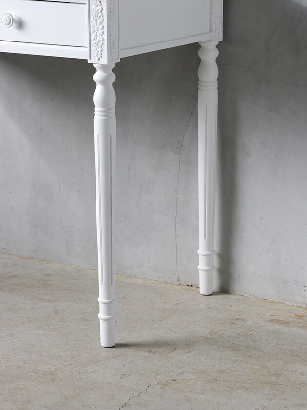 Enchante�饤�ƥ��󥰥ǥ���Cara�ۥ磻��