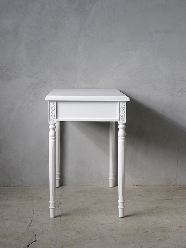 Enchante�饤�ƥ��󥰥ǥ���Cara�ۥ磻��