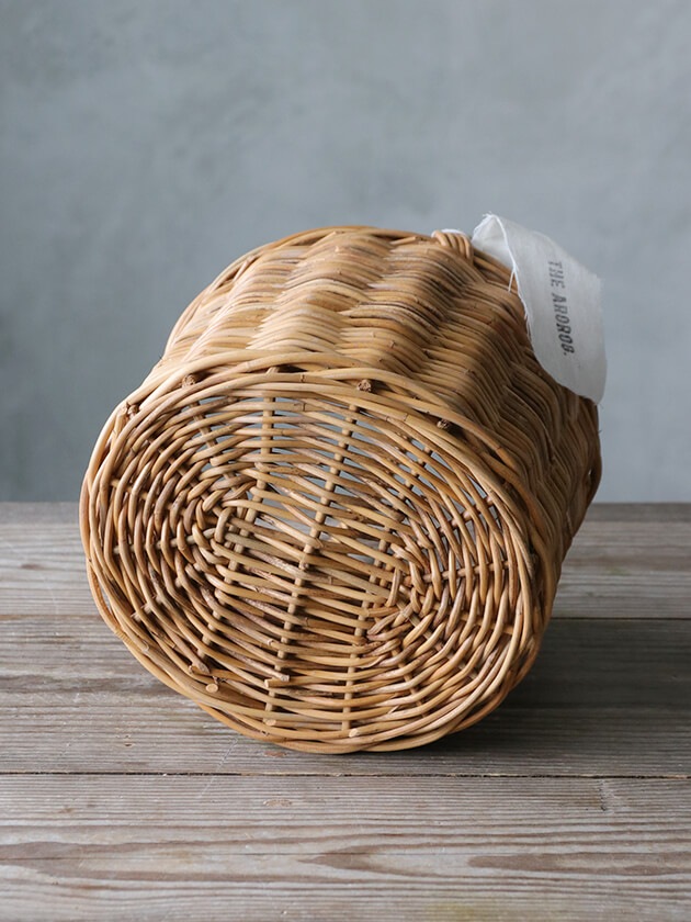 �饿��ϡ��֥Х����å�Anika