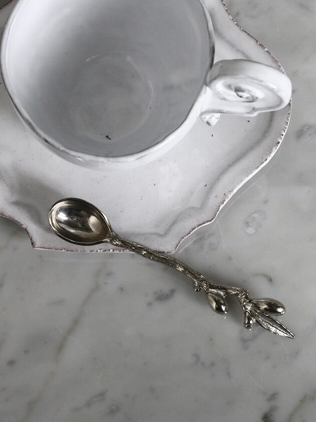 Sarah pewter�ƥ������ס���OLIVE