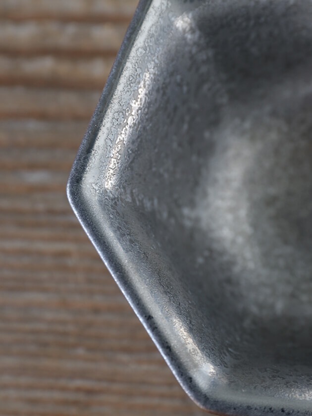 陶悦窯 七角小付 黒柚子銀塗り