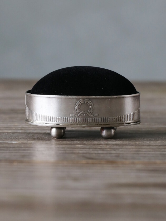 QUAINT&QUALITY ピンクッション OVAL