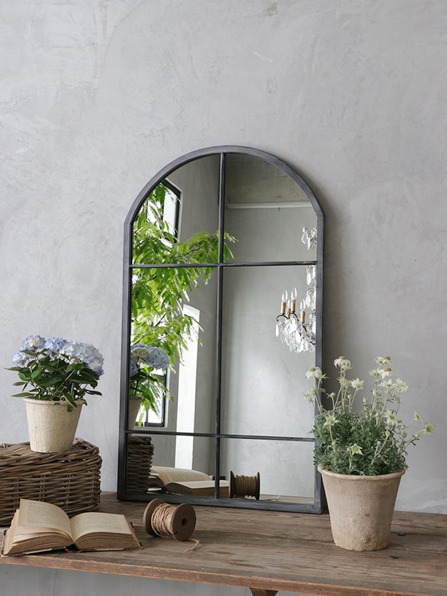 󥦥ɥߥ顼Minaȡ㥳