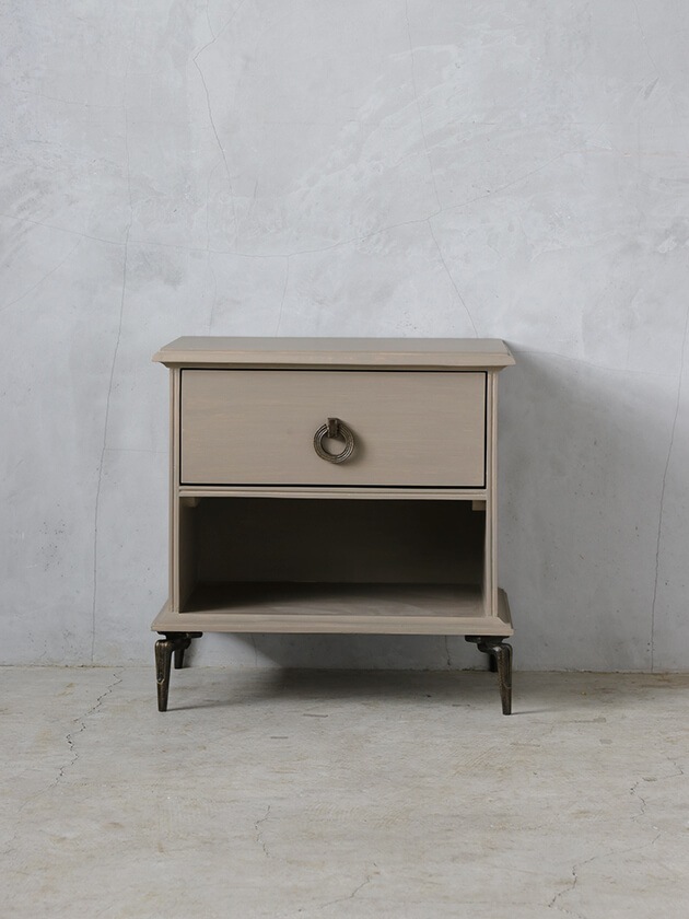 BLANC D'IVOIREサイドテーブルGABRIELLEグレージュ