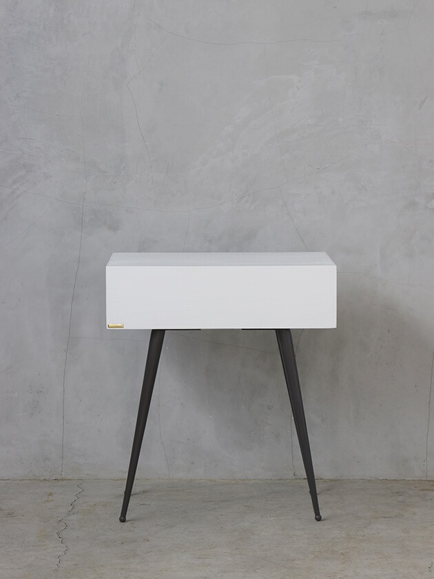 BLANC D'IVOIRE�����ɥơ��֥�LOLA�ۥ磻��