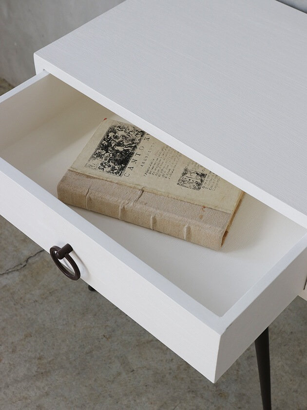 BLANC D'IVOIRE�����ɥơ��֥�LOLA�ۥ磻��