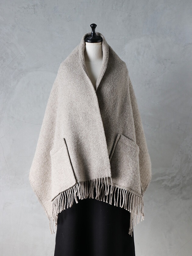 YM/1354 TORY BURCH モノグラム ブランケット ショール YM/1354 TORY BURCH モノグラム ブランケット ショール