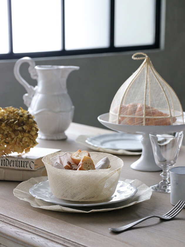 サラグレース/fiorira un giardino アンダープレート/4枚 Fiorira un GiardinoアンダープレートFRILLホワイト フィオリ