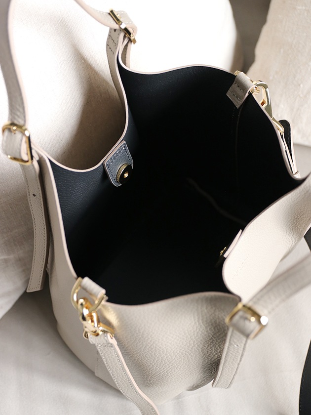 VIOLAd'OROバッグTREROトープxブラック(V-1540)