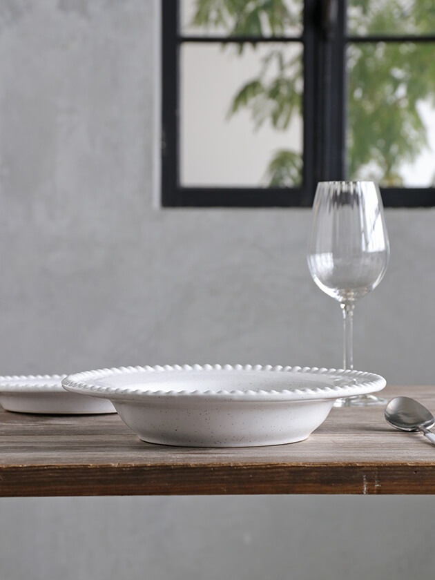 PotteryJo�����ס��ѥ����ץ졼��DARIA�ۥ磻��26cm Stoneware