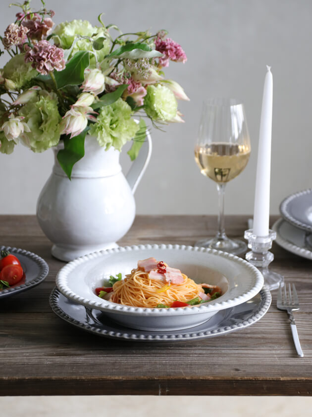 PotteryJo�����ס��ѥ����ץ졼��DARIA�ۥ磻��26cm Stoneware