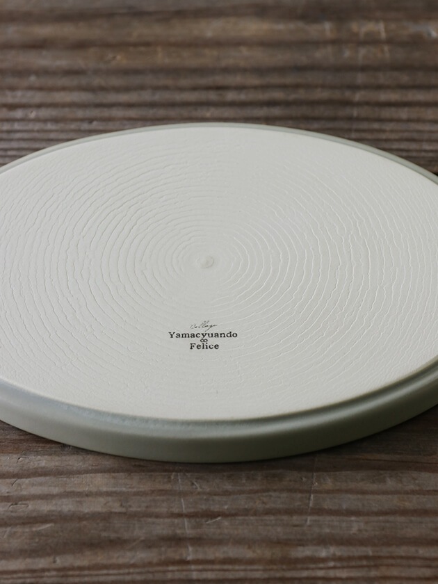 Cloe�����Х�ץ졼��19.5cm�饤�ȥ��졼