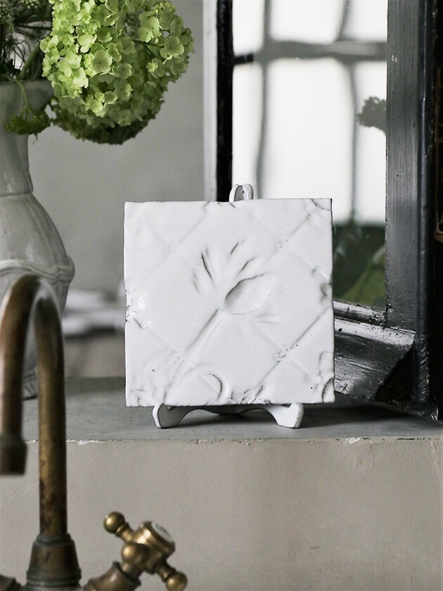 JBAdeV,creations depuis 1993 / Jean Baptiste Astier de Villatte������A(001/517)