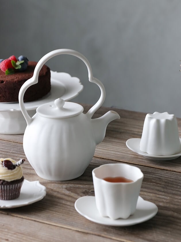 藤村佳澄変わり種取手 急須 ホワイト 300ml