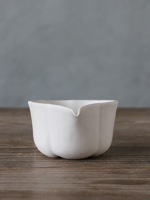 藤村佳澄片口 茶海 ホワイト