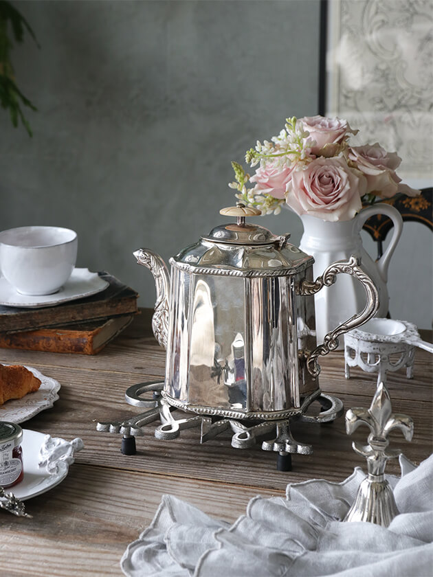 QUAINT&QUALITY�ȥ饤�٥å�Letter M