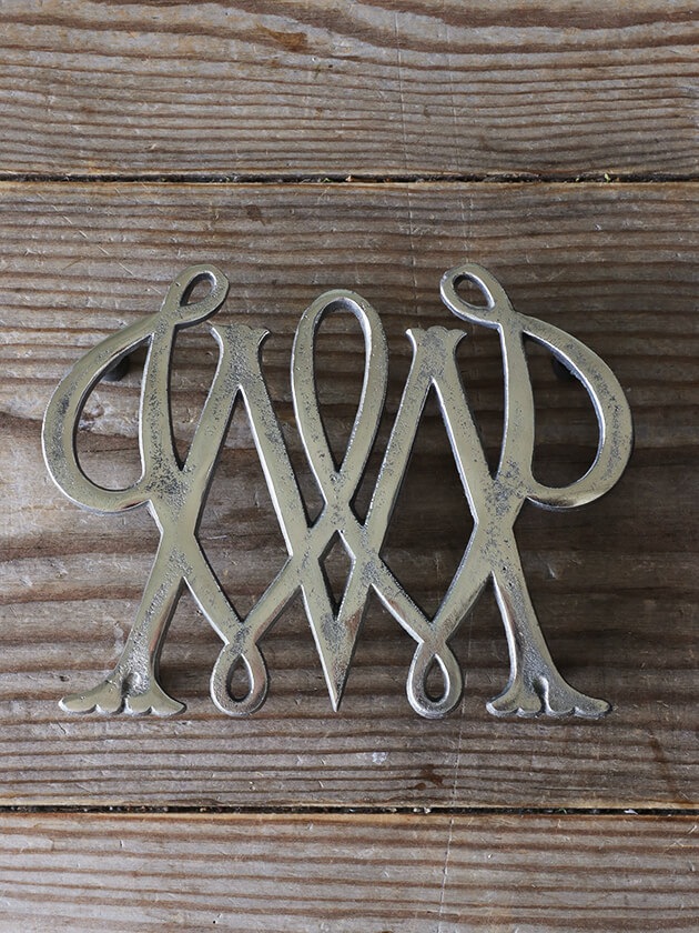 QUAINT&QUALITY�ȥ饤�٥å�Letter M