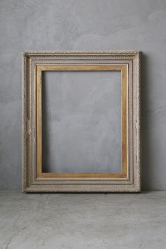 �������ϰ����ۥե�������ƥ������緿�ե졼��