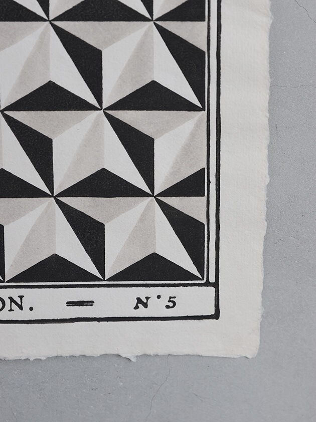 Antoinette Poissonドミノペーパー5B H46xL36cm