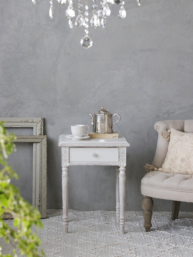 【貴重】サラグレース　サイドテーブル　ホワイト EnchanteベッドサイドテーブルBaronウォッシュドホワイト