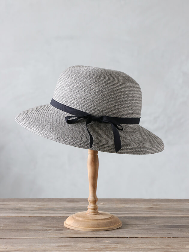 【新品未使用】ELENDEEK ペーパーカサブランカハット ELENDEEK（エレンディーク）の「ペーパーカサブランカハット