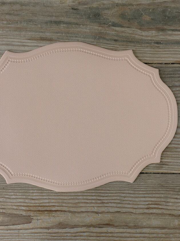 フェイクレザープレースマットWind Ovalペールピンク サラグレース