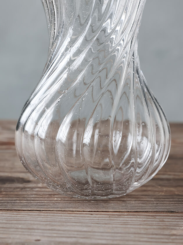 A Lot�ե��١���Twisted Bubble