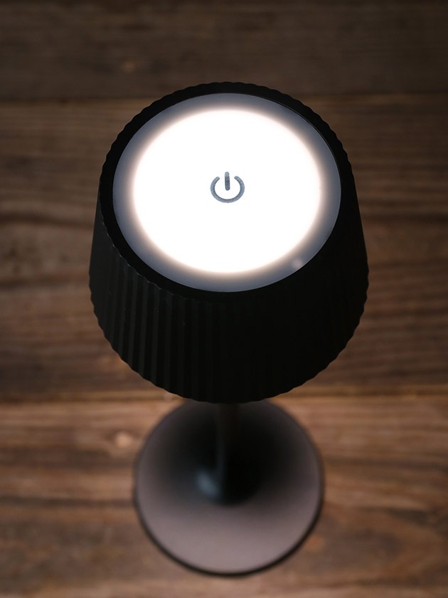 Nordic LED テーブルランプ メタルシェード (充電タッチ式) サラグレース