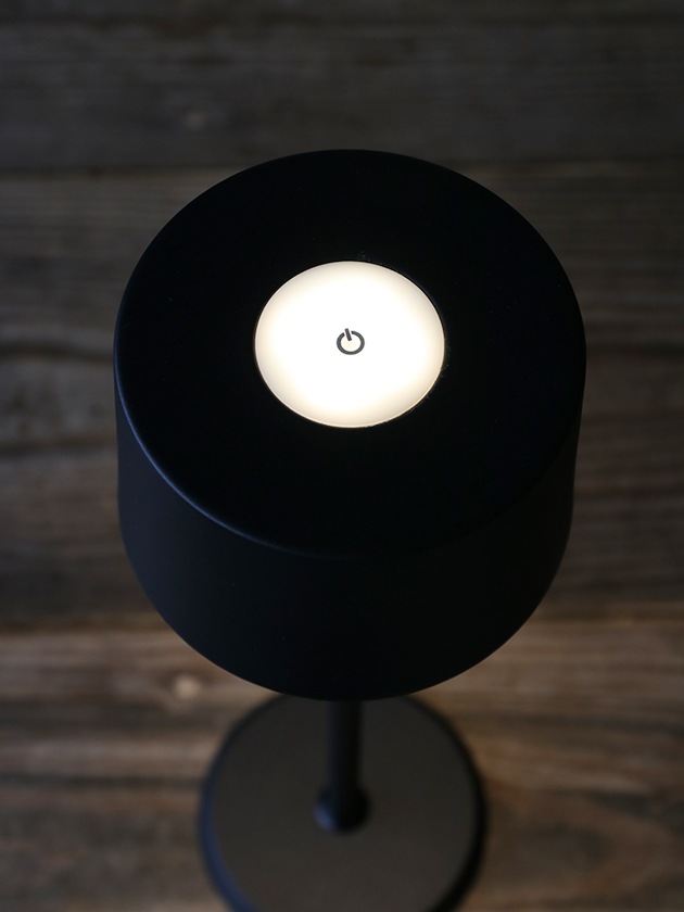 Nordic LED �ơ��֥���� ����ߥ������� (���ż�)