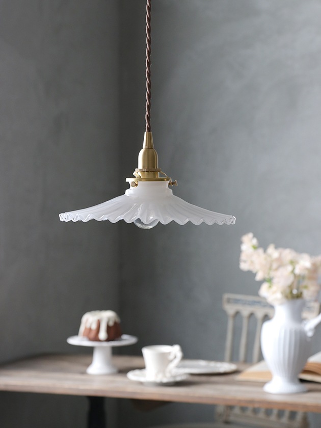 Luste�ڥ����ȥ���Radial�ߥ륯�ۥ磻�ȥ��饹