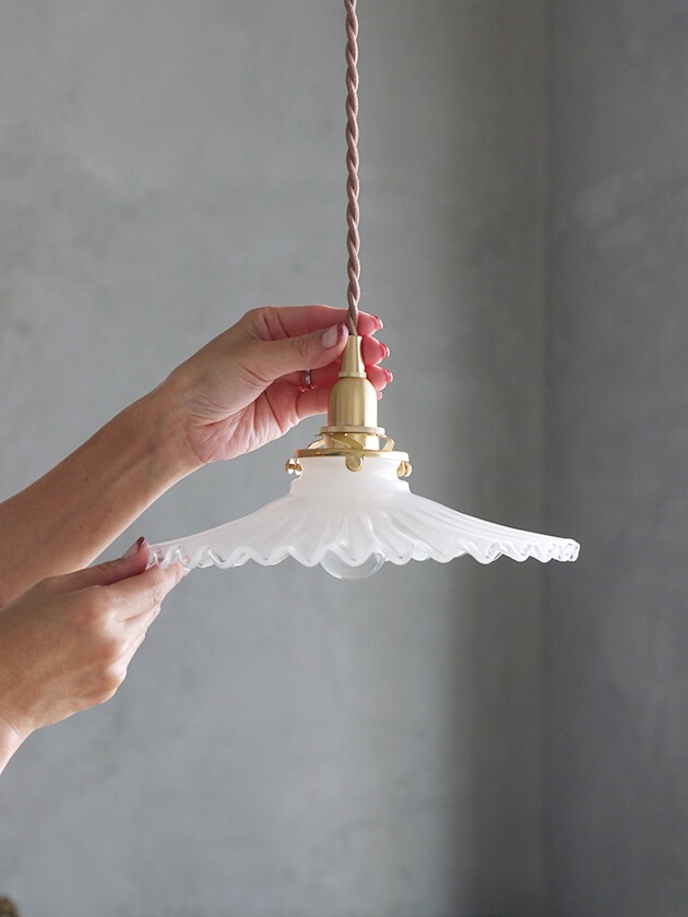 Luste�ڥ����ȥ���Radial�ߥ륯�ۥ磻�ȥ��饹